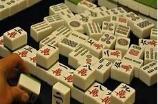麻将庄家怎么确定